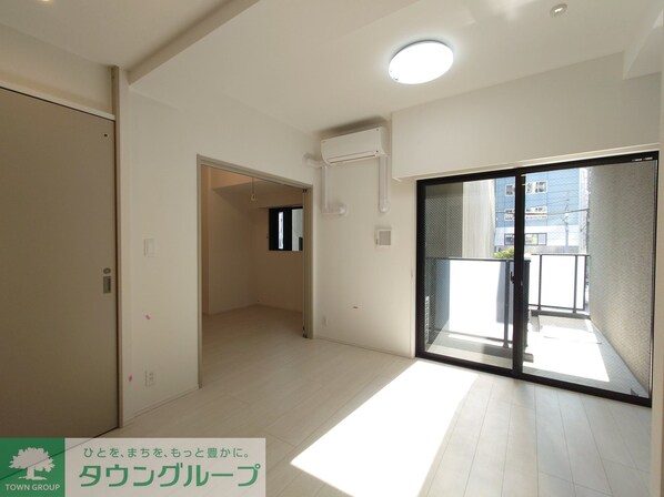 ワンルーフレジデンス台東根岸の物件内観写真